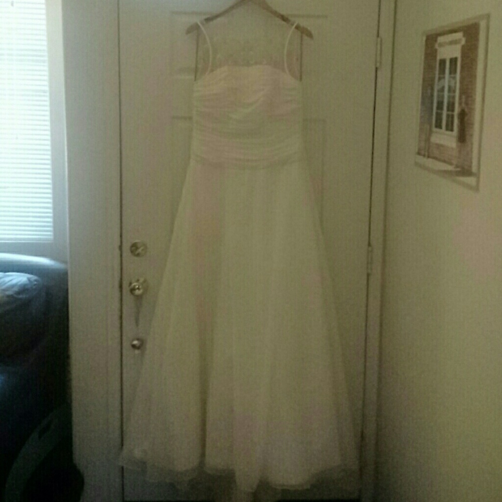 Wedding dress