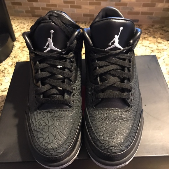 Jordan’s - Picture 2 of 3