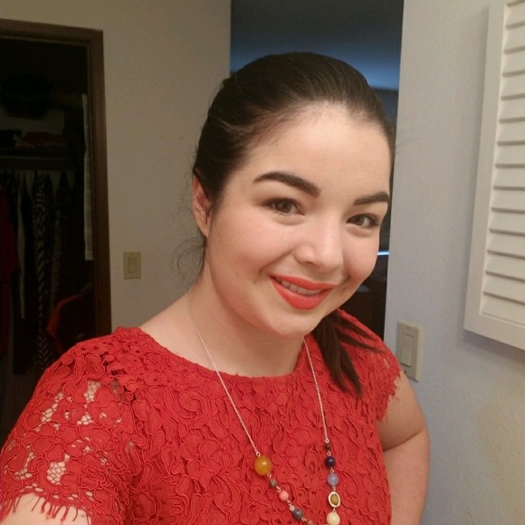 Meet your Posher, Corena - Picture 1 of 1
