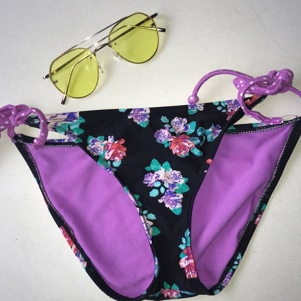 Flowered forever 21 bottoms!