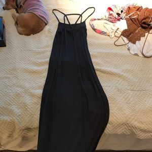 Maxi dress that goes to ankles