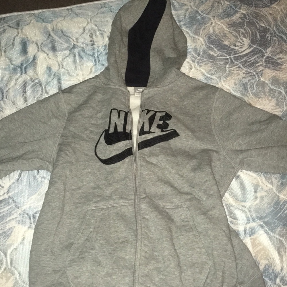 Nike full zip hoodie, classic logo