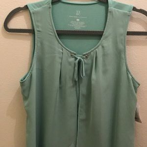 Sleeveless top