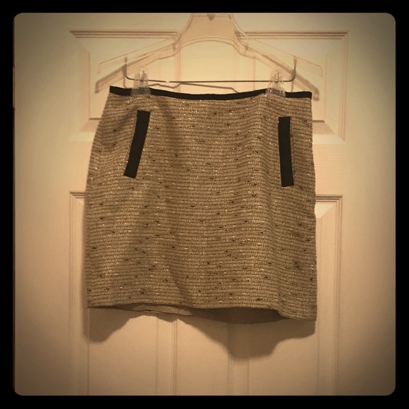 Banana Republic Gold Tweed Mini Skirt - Picture 1 of 3