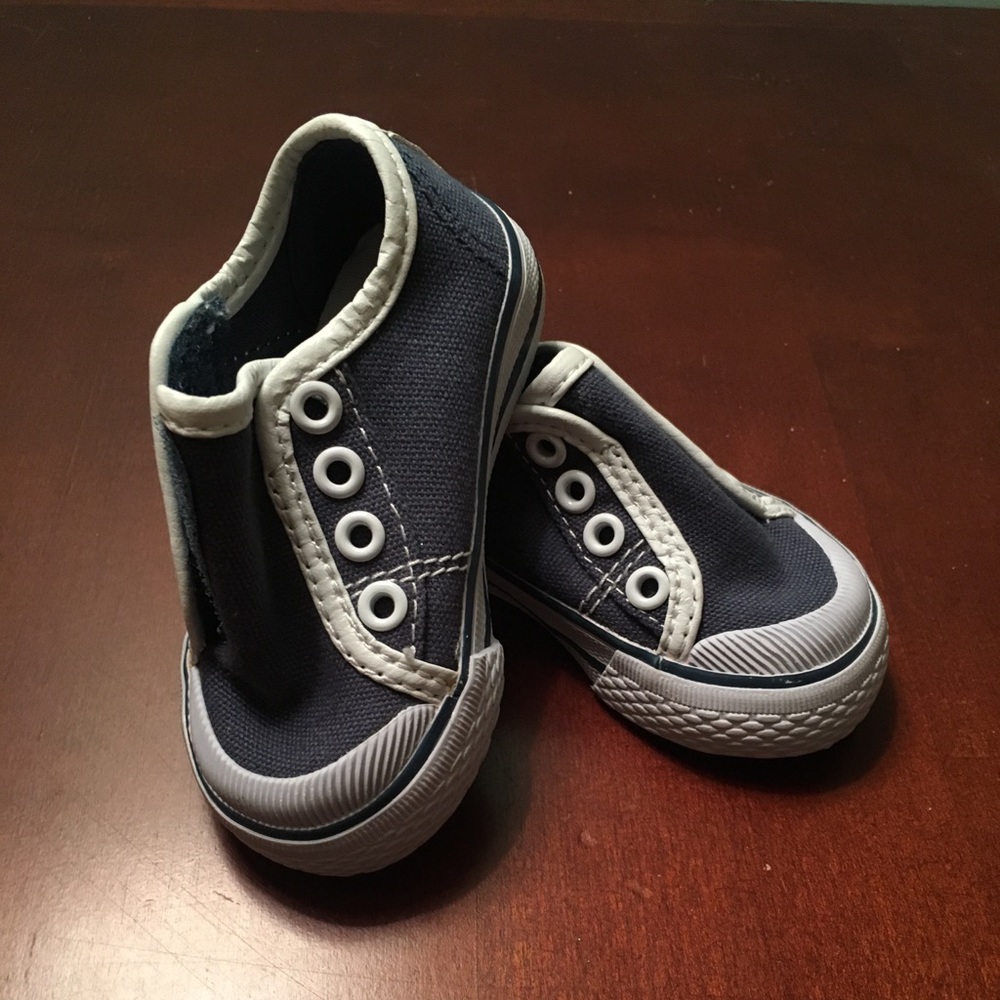 Toddler shoes