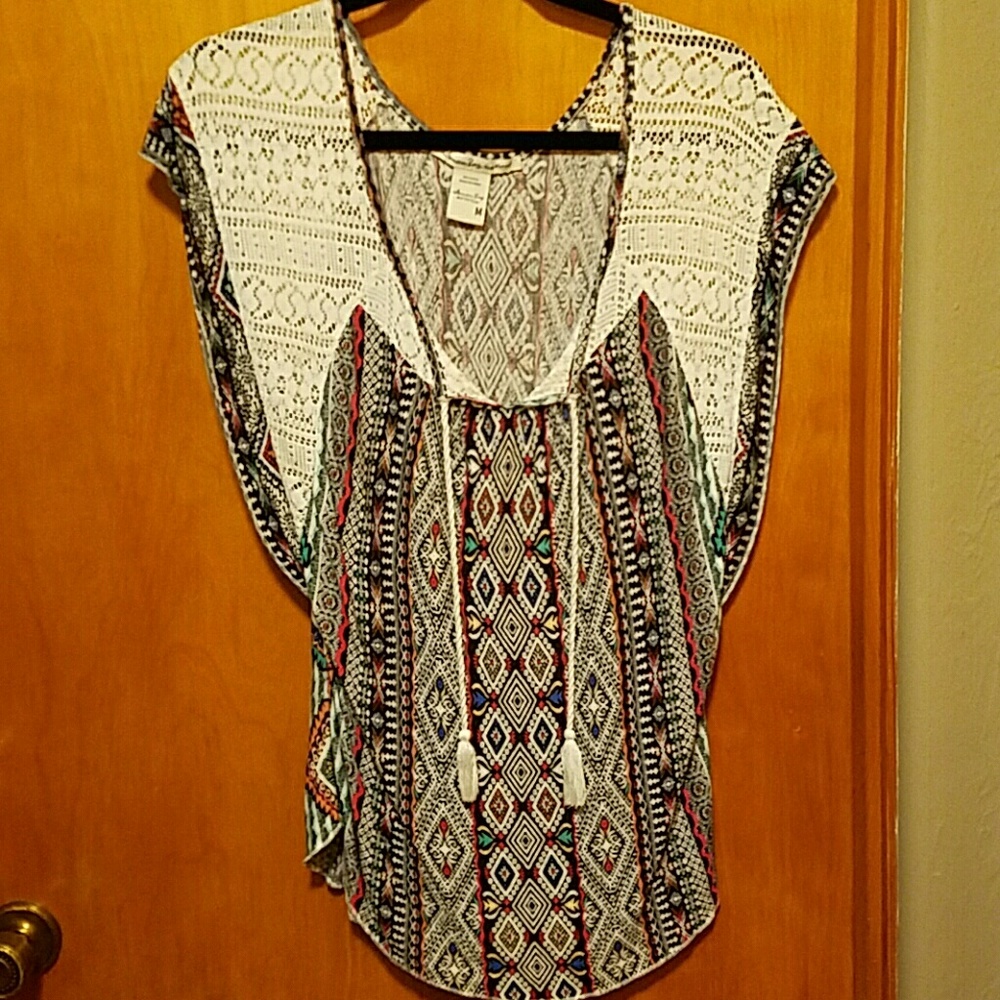 American Rag boho shirt! Size Medium