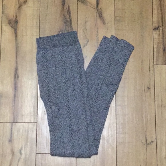 Gray leggings! - Picture 7 of 7