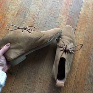 Madewell Suede lace up brown boots