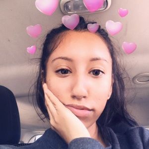 Meet your Posher, Isabel