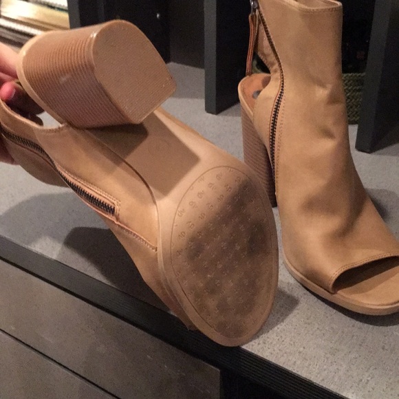 Booties! - Picture 2 of 2