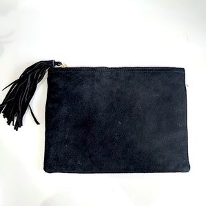 ▫️black suede clutch ▫️