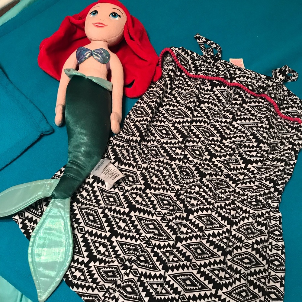 Girl’s shortie romper