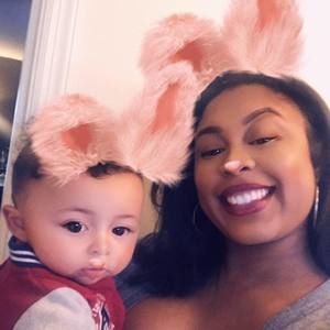 Meet your Posher, Ashley