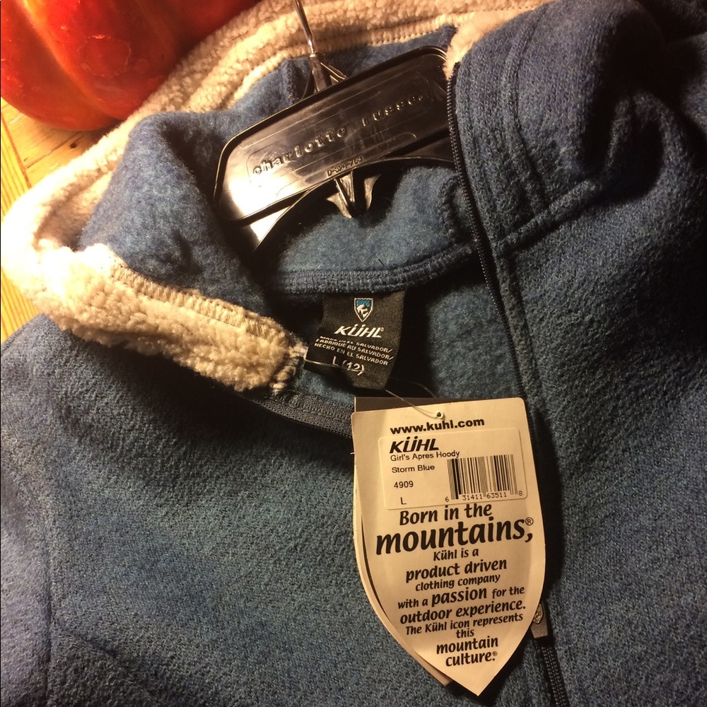 NWT GIRLS SIZE 12 KUHL APRES SKI HOODY! Sticker to
