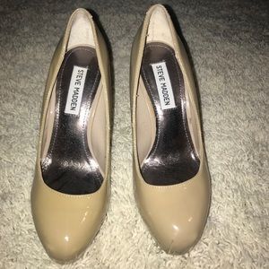 Steve Madden blush / nude heels
