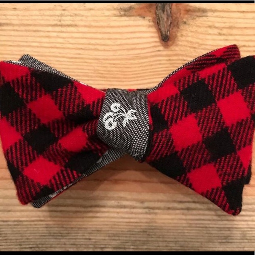 Reversible Bow Tie