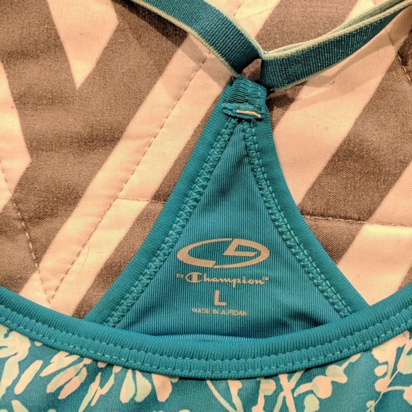 Champion workout tank - Picture 2 of 2