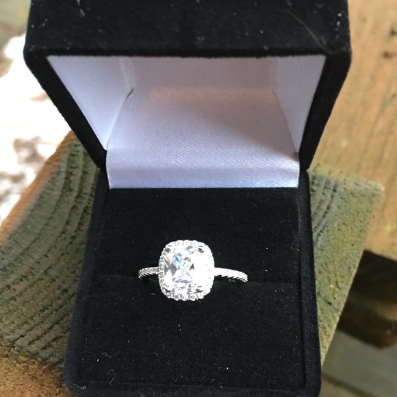 🌟SIZE 9 LEFT🌟925 STERLING SILVER RING - Picture 4 of 8