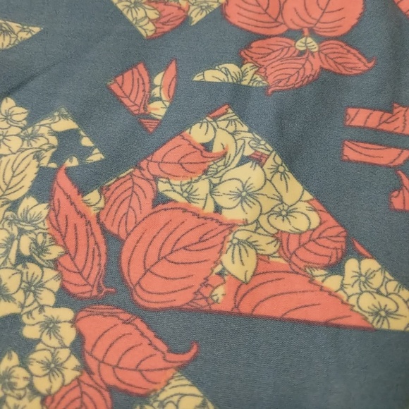 🆕 LuLaRoe Leggings OS - Picture 2 of 4