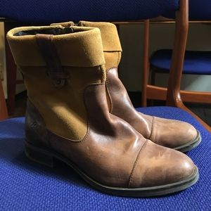 Brown leather yellow suede boots size 38 EU 8 US