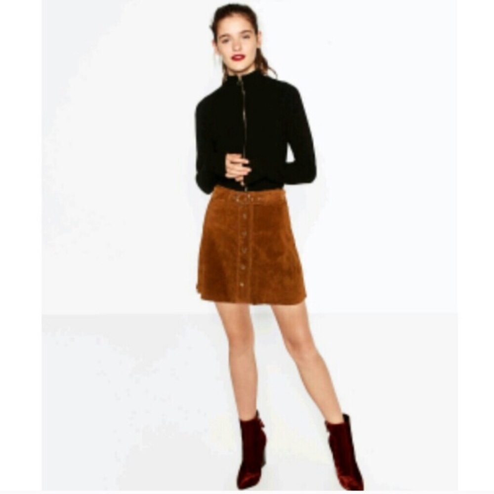 SOLD ZARA NWT LEATHER SKIRT - Picture 2 of 7