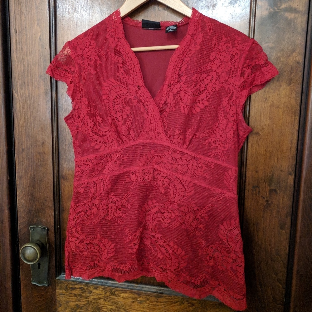 New York & Company red lace top