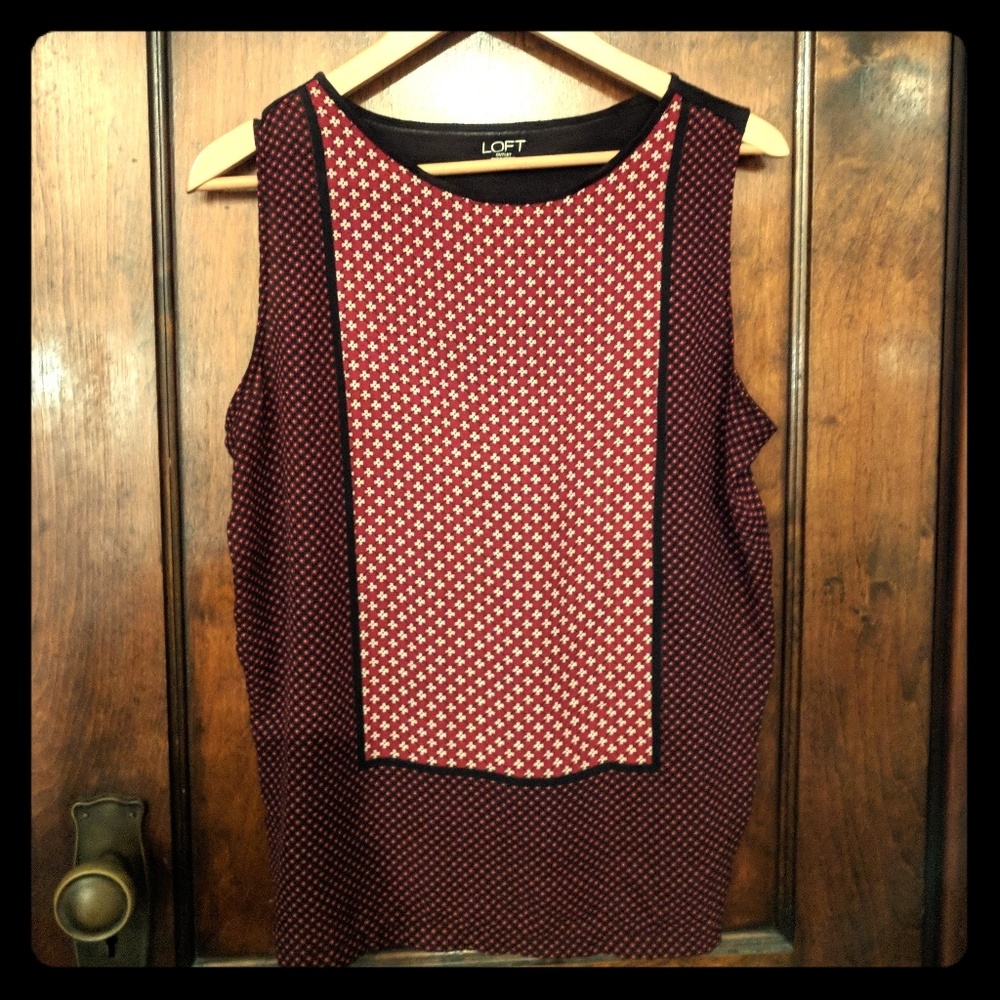 Loft patterned tank