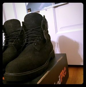 Black Timberland Premium 6" Boot