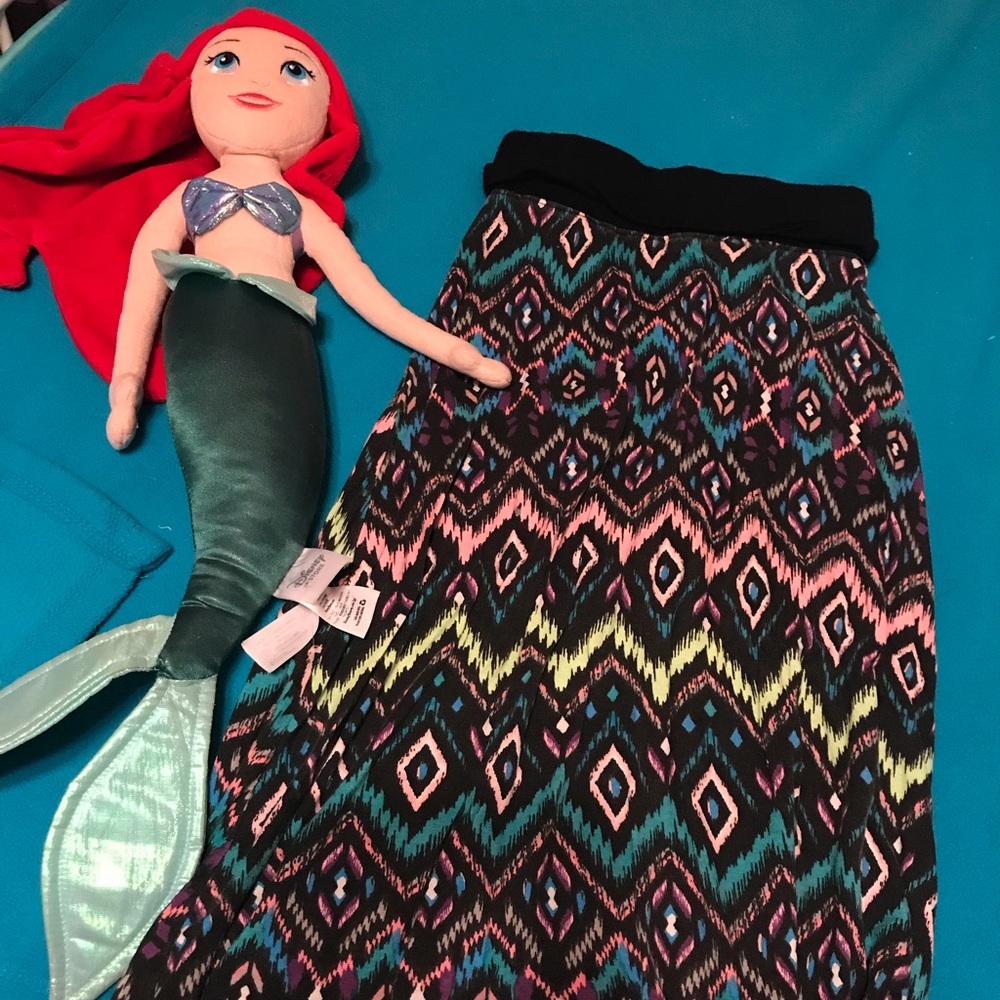 Girl’s maxi skirt