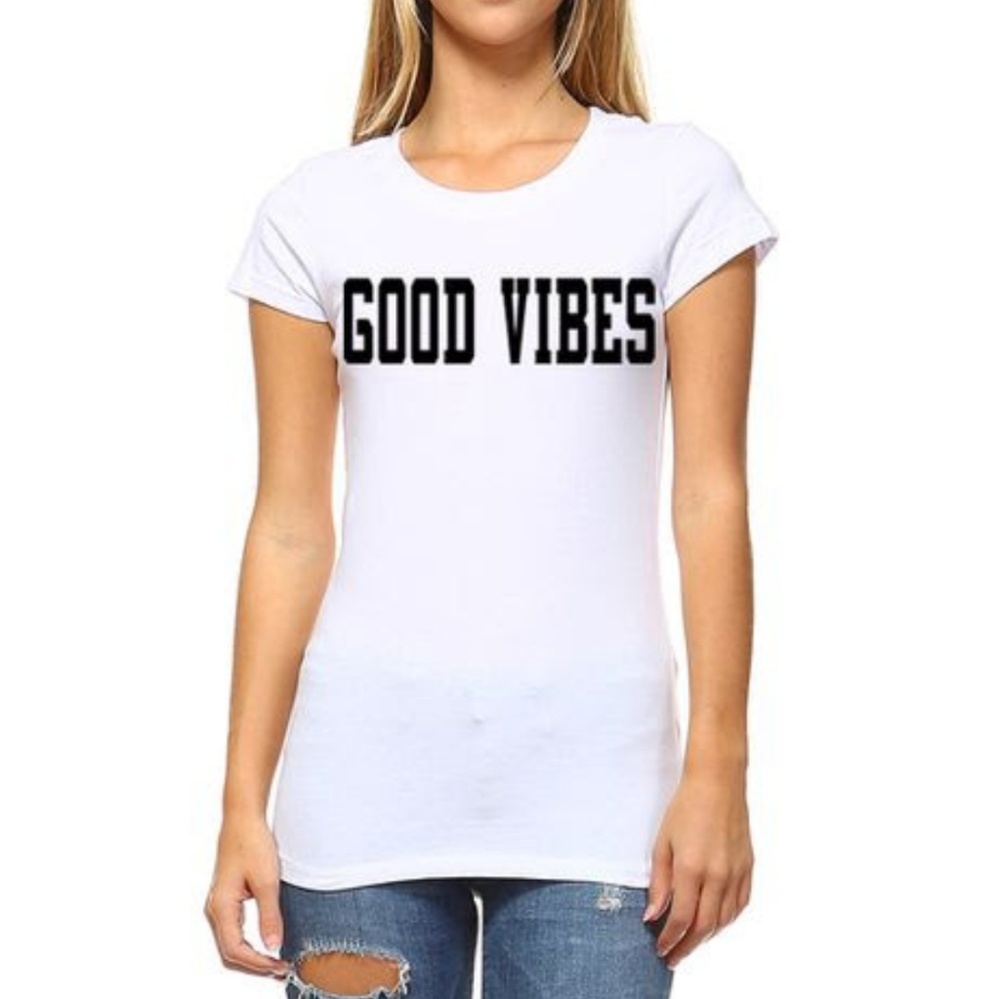 Good Vibes Tee