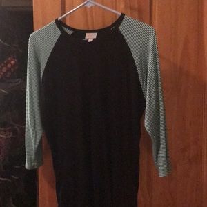 Medium LuLaroe ribbed teal/Black randy top