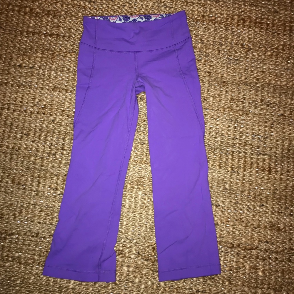 LULULEMON size 2 purple gather and crow leggings
