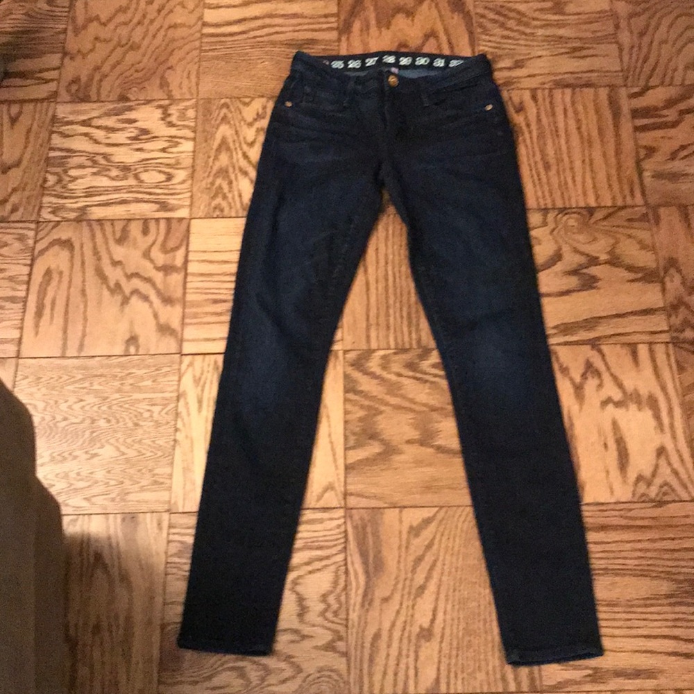 Earnest Sewn Esra Mid Rise Skinny Jeans