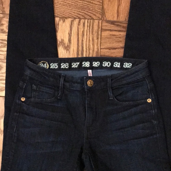 Earnest Sewn Esra Mid Rise Skinny Jeans - Picture 5 of 8