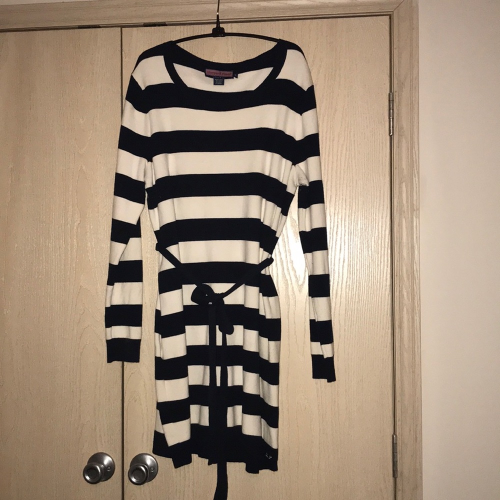 ❄️SNOW DAY SALE❄️ Vineyard Vines Sweater Dress 😍