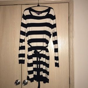 ❄️SNOW DAY SALE❄️ Vineyard Vines Sweater Dress 😍