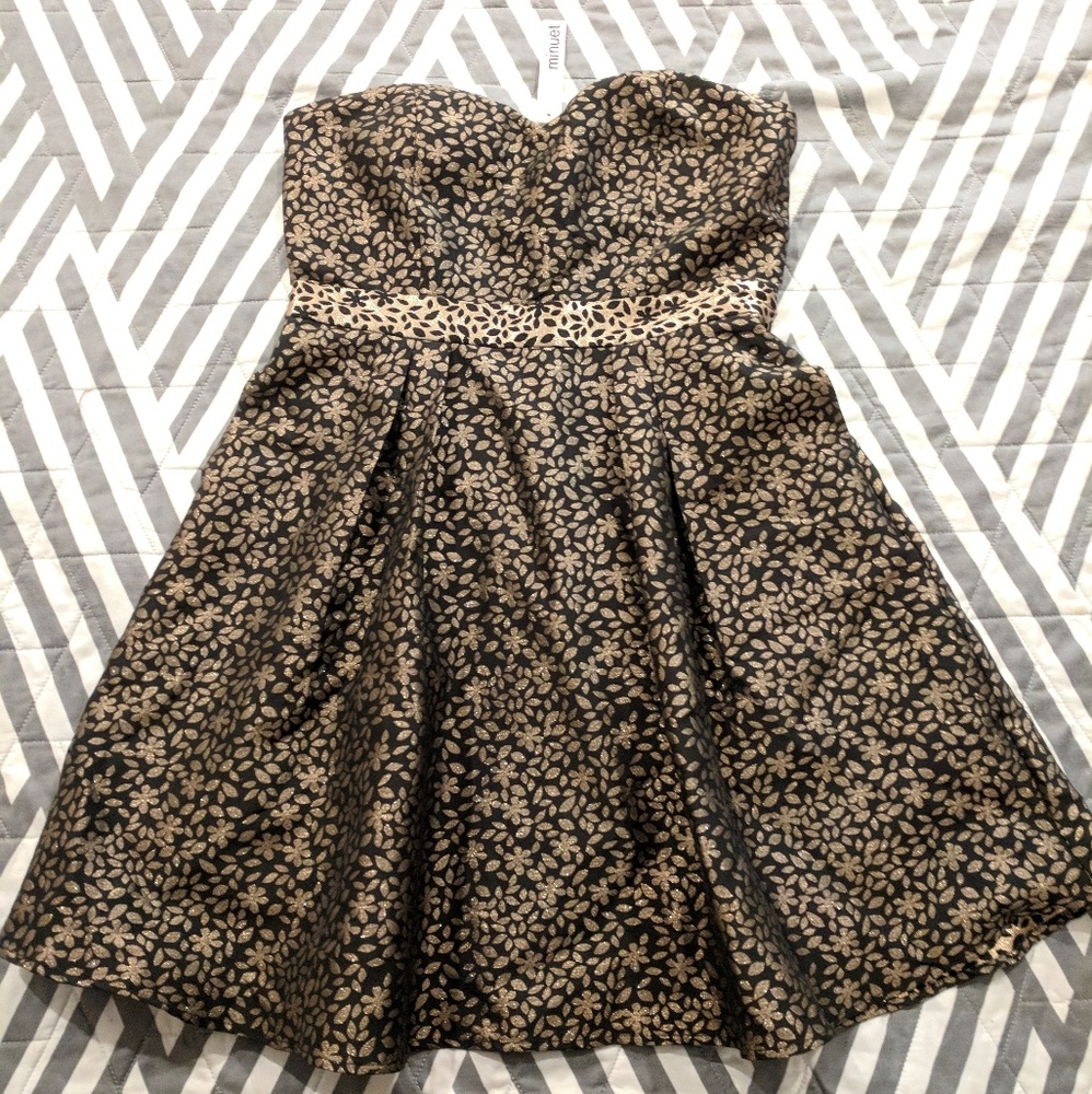 Strapless gold and black dress