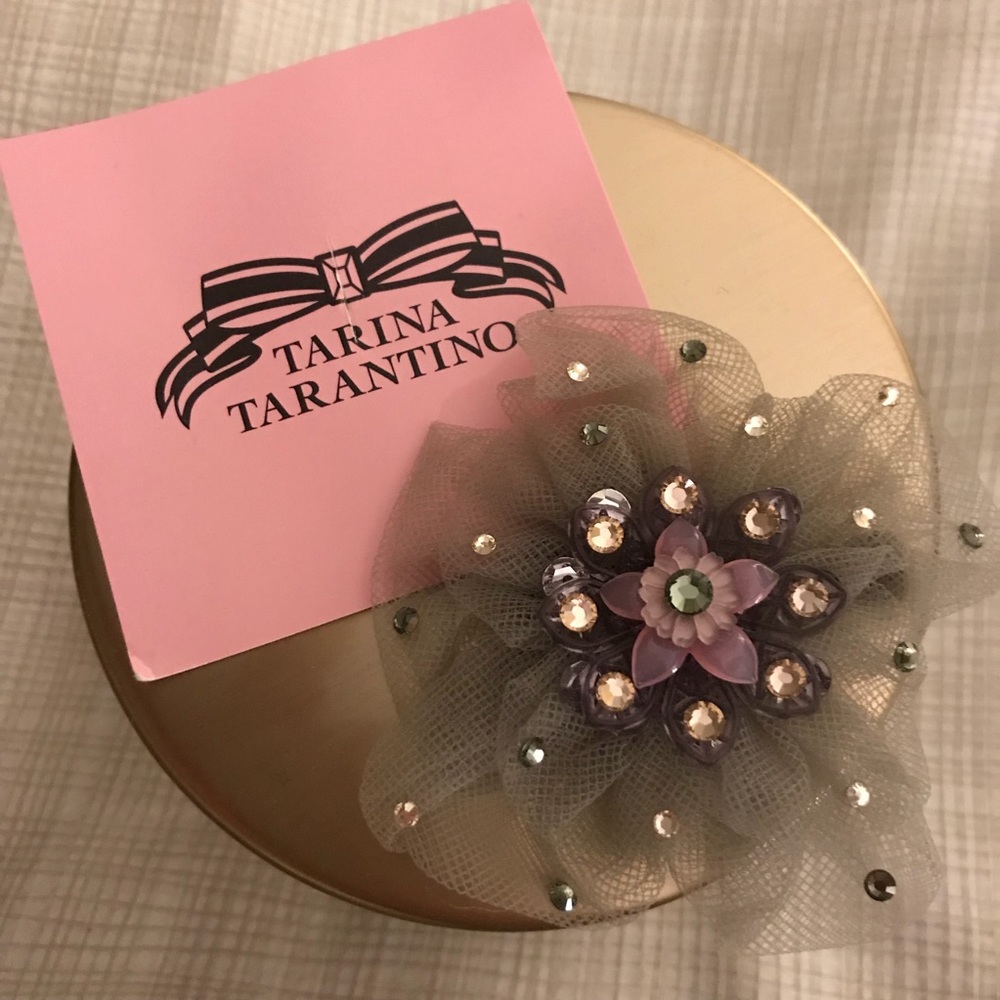 Tarina Tarantino Flower Hair Clip Swarovski