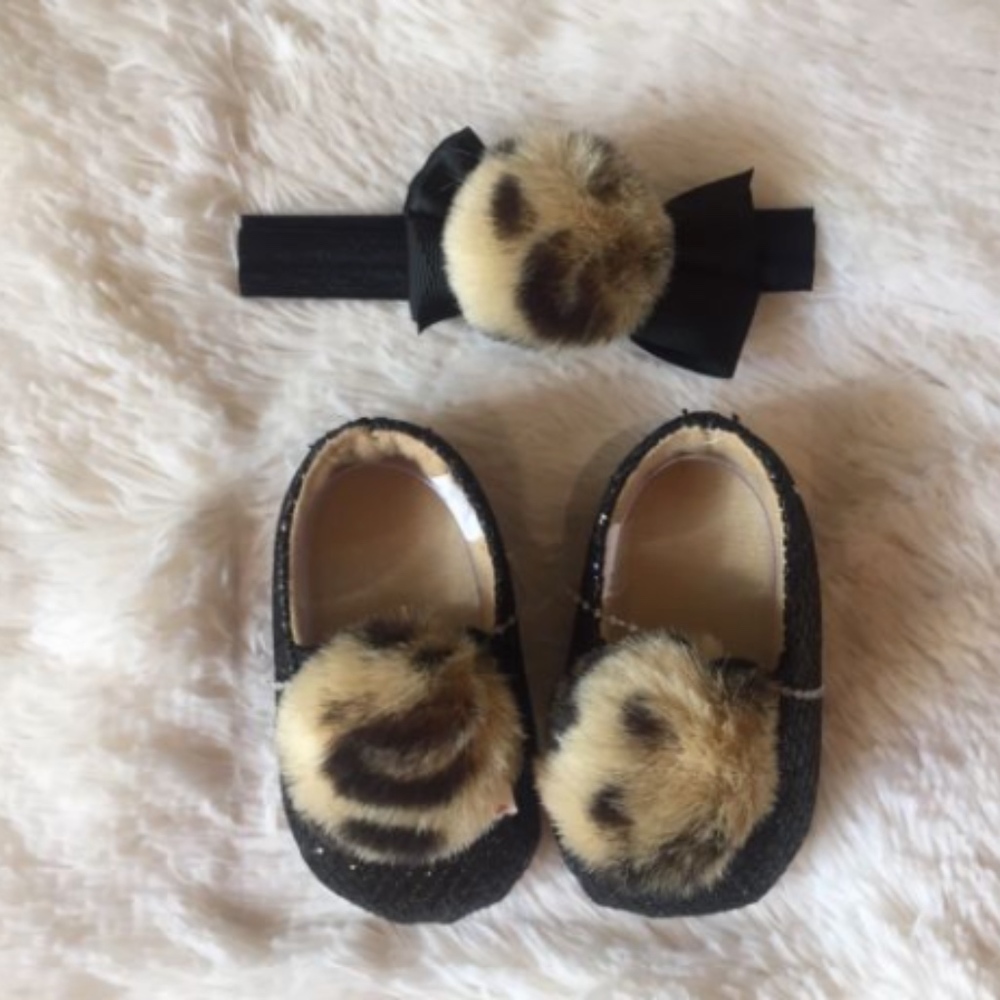 Little Me Cheetah Booties with Head Wrap Size 6-12