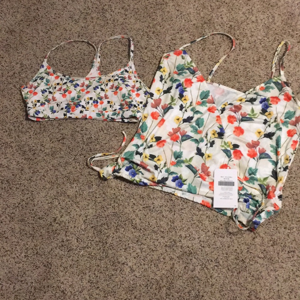 NWT Fabletics Elaine 2-in-1 Performance Tank - Picture 4 of 6