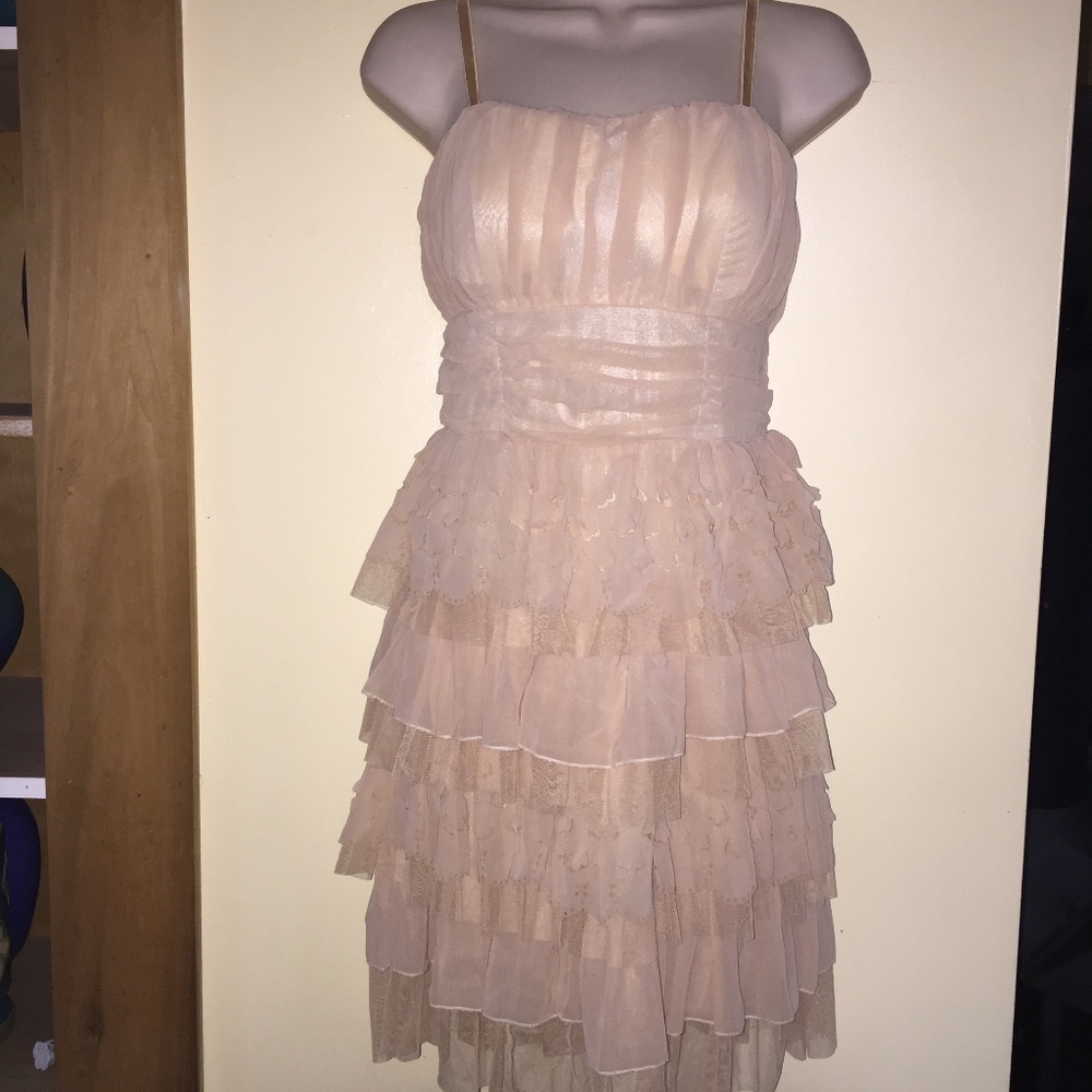 MISSSHOP ruffled /padded bra front dress/NWT/L