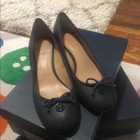 Tory Burch Wedge - Picture 1 of 6