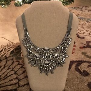 Stella & Dot Gala Statement Necklace
