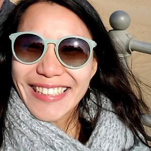 Meet your Posher, Desiree