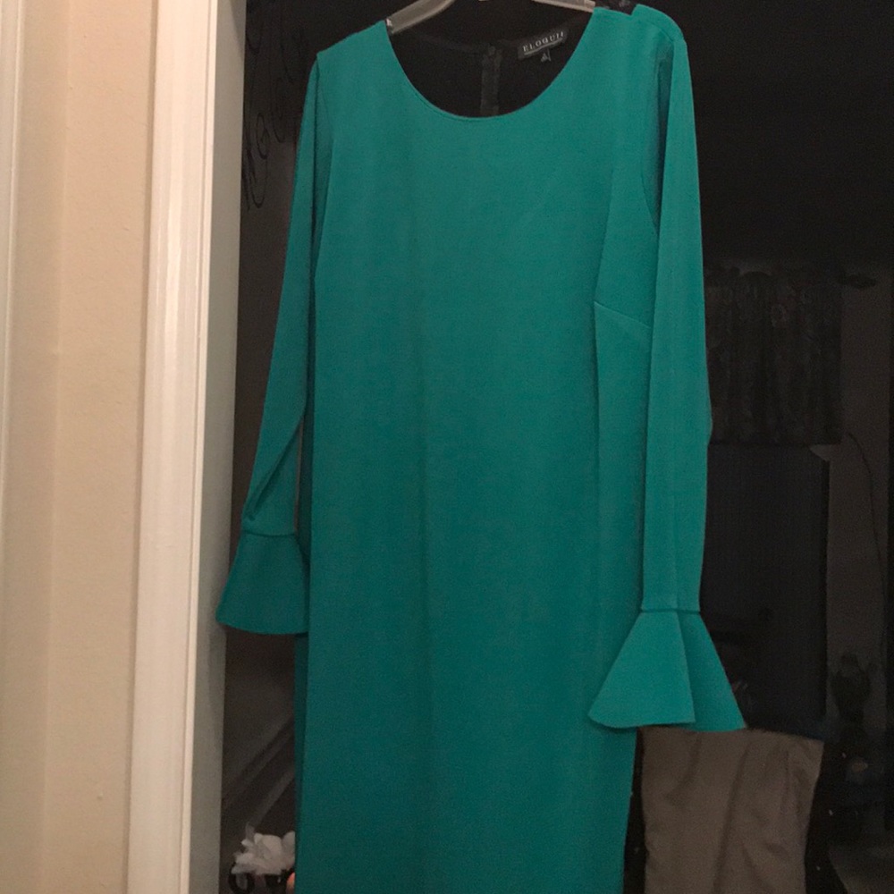 Elloquii   Emerald green dress with flare sleeves