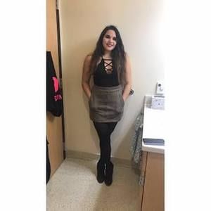 Meet your Posher, Danielle