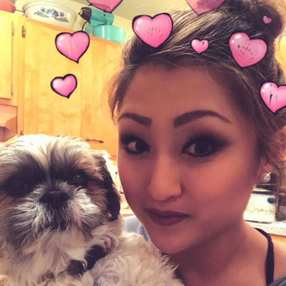 Meet your Posher, Emilie