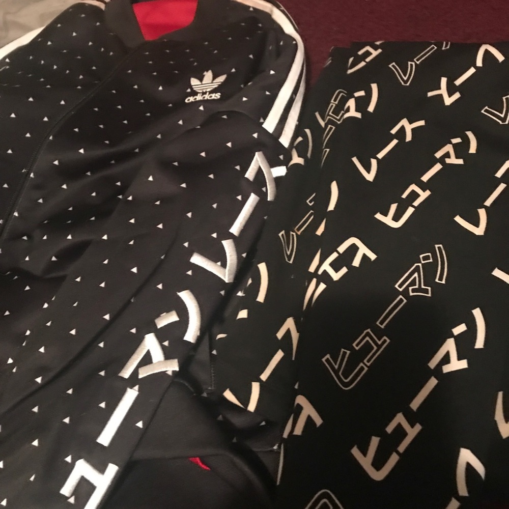 Adidas sweat suit