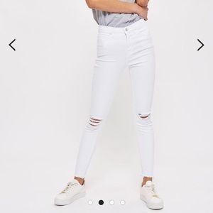 TOPSHOP HIGH RISE WHITE SKINNY JEANS