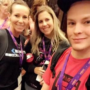 Meet your Posher, Abbey